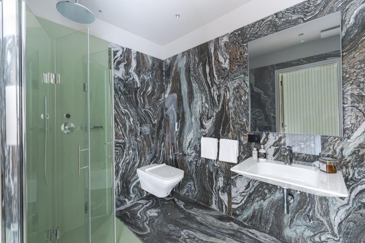 - Palazzo Signoria Luxury 10- Giuditta Apartamento *